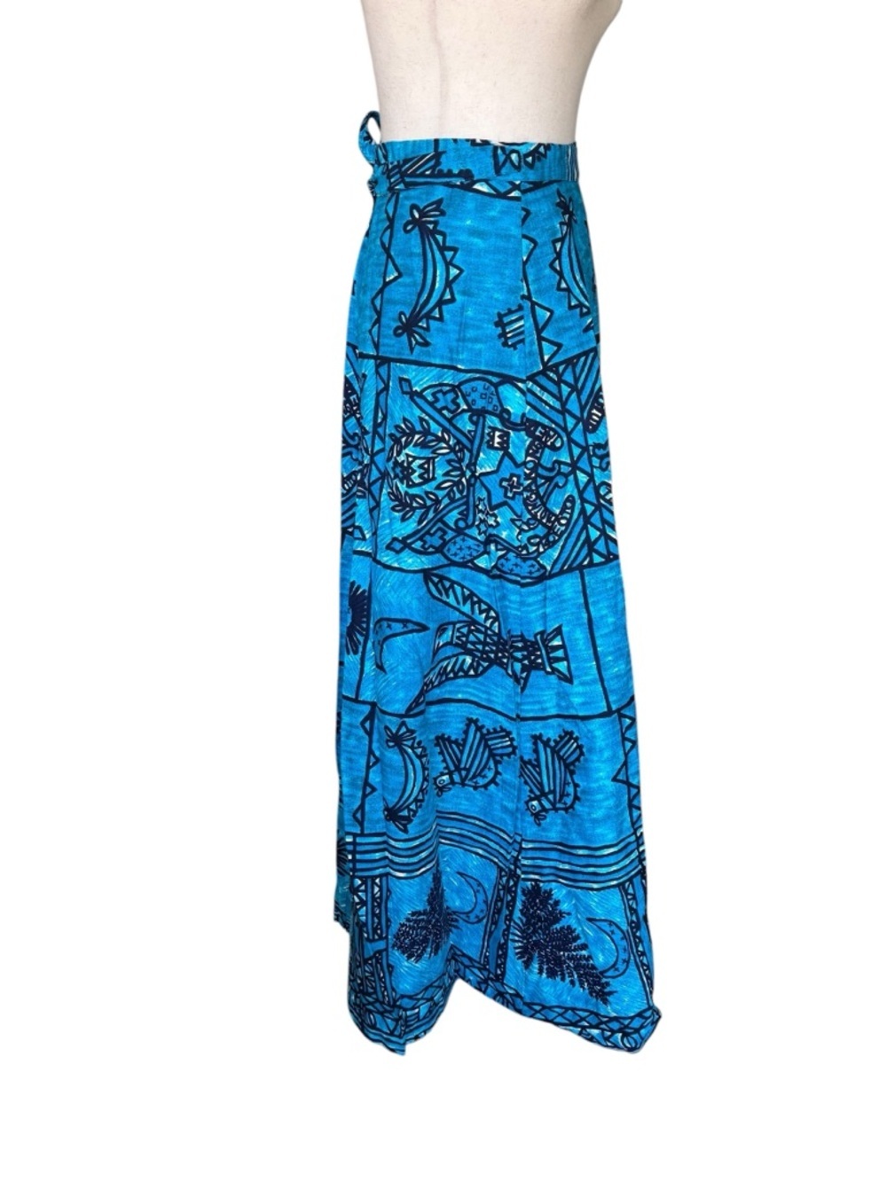 Vintage 1960s Tiki Tapa Designs Blue Barkcloth Hawaiian Maxi Wrap Skirt NWT - Picture 3 of 10